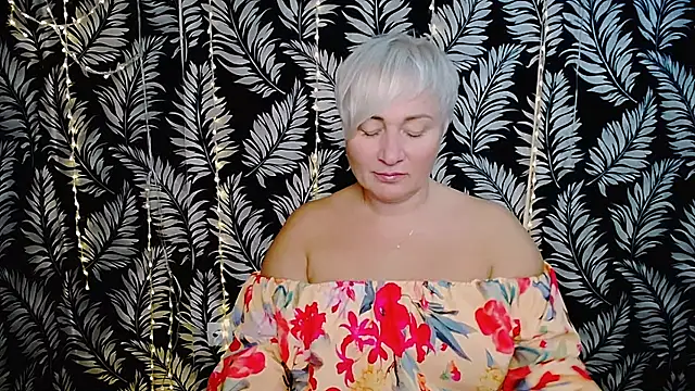 Olivia playful online show from October 24, 2025, 11:39 am