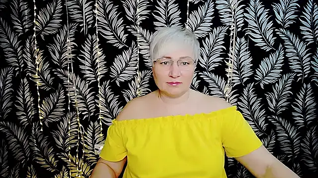 Snapshot of Olivia_playful chatting on June 5, 2026, 9:59 am Olivia playful online show from June 5, 2026, 9:59 am