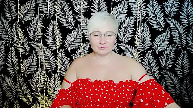 Snapshot of Olivia_playful chatting on June 19, 2026, 10:41 am Olivia playful online show from June 19, 2026, 10:41 am