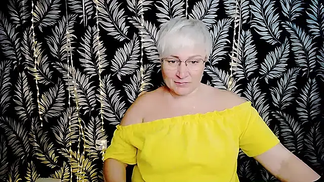Snapshot of Olivia_playful chatting on July 10, 2026, 10:07 am Olivia playful online show from July 10, 2026, 10:07 am