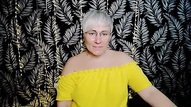 Snapshot of Olivia_playful chatting on July 30, 2026, 10:14 am Olivia playful online show from July 30, 2026, 10:14 am