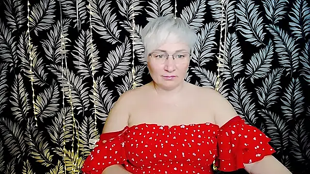 Snapshot of Olivia_playful chatting on August 1, 2026, 10:25 am Olivia playful online show from August 1, 2026, 10:25 am
