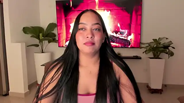brunetenikole02 online show from May 13, 2026, 2:09 am