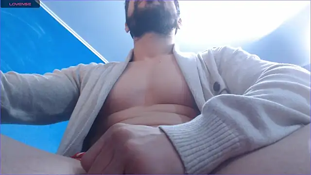 Snapshot of alex_blu chatting on October 7, 2025, 11:07 am alex blu online show from October 7, 2025, 11:07 am