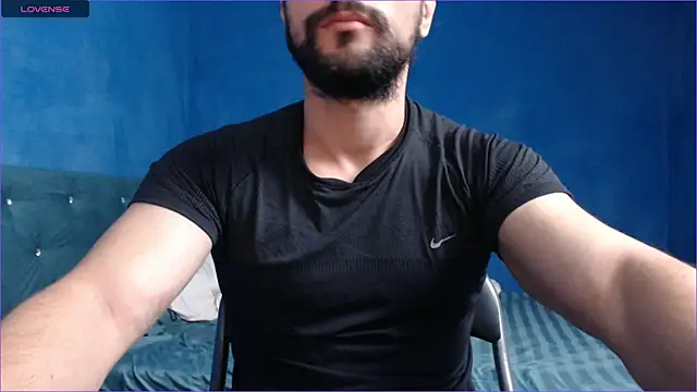 Snapshot of alex_blu chatting on October 10, 2025, 11:20 am alex blu online show from October 10, 2025, 11:20 am