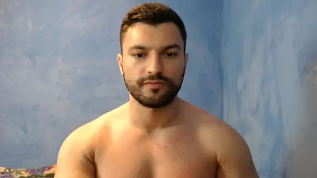 Snapshot of alex_blu chatting on June 5, 2026, 11:54 pm alex blu online show from June 5, 2026, 11:54 pm