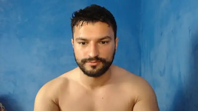 Snapshot of alex_blu chatting on June 15, 2026, 8:33 pm alex blu online show from June 15, 2026, 8:33 pm