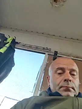 muscularsexy online show from September 20, 2025, 4:13 am