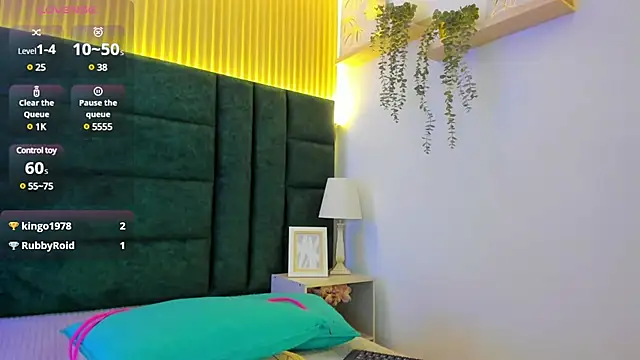 Snapshot of AntonellaaHot chatting on March 21, 2025, 2:07 am AntonellaaHot online show from March 21, 2025, 2:07 am