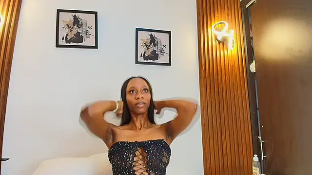 Snapshot of AntonellaaHot chatting on October 11, 2025, 3:06 am AntonellaaHot online show from October 11, 2025, 3:06 am