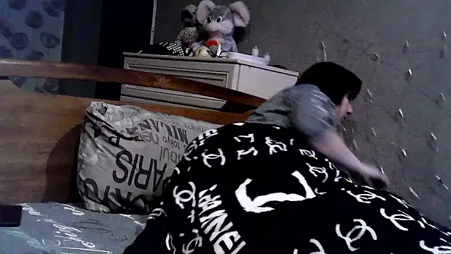 explored romantic online show from January 16, 2025, 5:12 pm