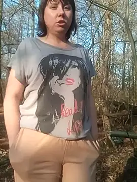 explored romantic online show from March 21, 2025, 2:07 pm