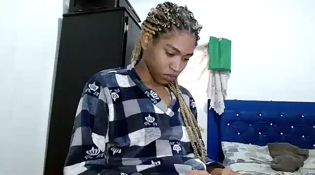 angelamarie1 online show from January 8, 2025, 12:26 pm