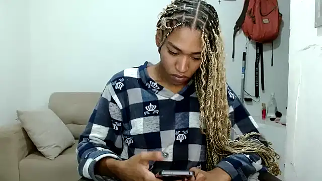 angelamarie1 online show from December 3, 2025, 10:35 am