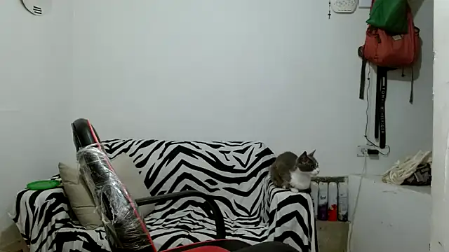 angelamarie1 online show from January 9, 2026, 9:34 am