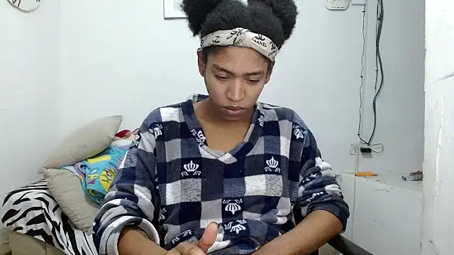 angelamarie1 online show from February 9, 2026, 12:03 am