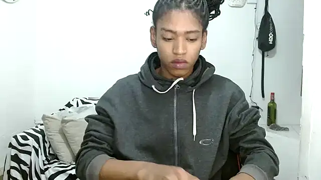 Snapshot of angelamarie1 chatting on May 6, 2026, 12:10 pm angelamarie1 online show from May 6, 2026, 12:10 pm