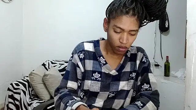 Snapshot of angelamarie1 chatting on May 9, 2026, 11:54 pm angelamarie1 online show from May 9, 2026, 11:54 pm
