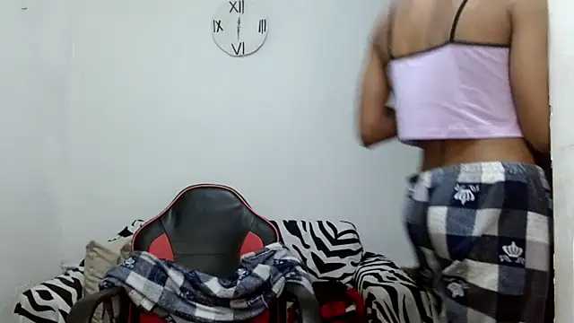 Snapshot of angelamarie1 chatting on May 15, 2026, 3:19 pm angelamarie1 online show from May 15, 2026, 3:19 pm
