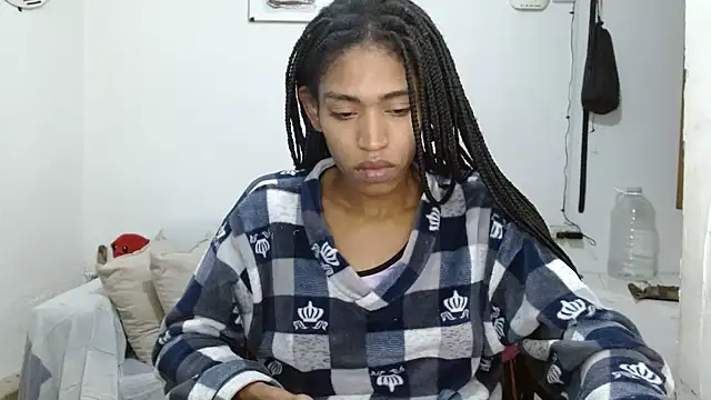 Snapshot of angelamarie1 chatting on July 14, 2026, 3:44 am angelamarie1 online show from July 14, 2026, 3:44 am
