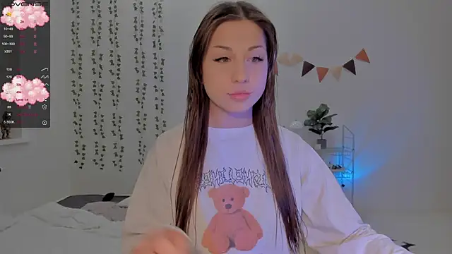 Snapshot of Mary_tiim chatting on December 13, 2024, 5:43 pm Mary tiim online show from December 13, 2024, 5:43 pm