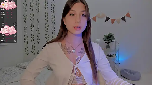 Snapshot of Mary_tiim chatting on January 21, 2025, 6:45 pm Mary tiim online show from January 21, 2025, 6:45 pm