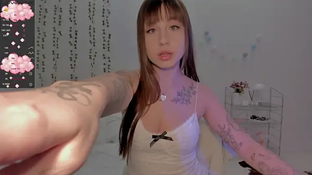 Snapshot of Mary_tiim chatting on February 27, 2025, 8:20 pm Mary tiim online show from February 27, 2025, 8:20 pm