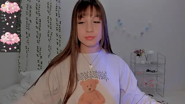 Snapshot of Mary_tiim chatting on February 28, 2025, 12:10 am Mary tiim online show from February 28, 2025, 12:10 am