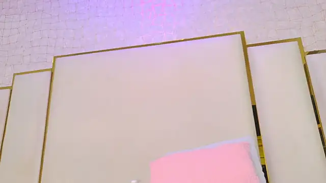 Snapshot of paola_rodriguez chatting on June 8, 2026, 11:54 am paola rodriguez online show from June 8, 2026, 11:54 am