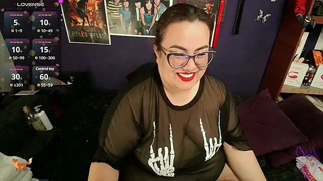 Snapshot of foxbell_lt chatting on March 13, 2025, 6:12 pm foxbell lt online show from March 13, 2025, 6:12 pm