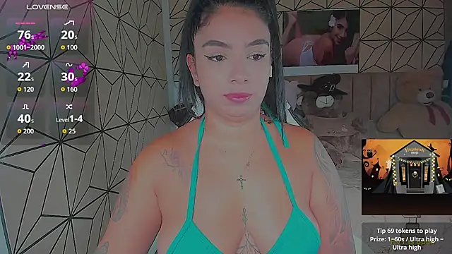 Snapshot of vane_lopez_ chatting on October 22, 2025, 5:34 pm vane lopez online show from October 22, 2025, 5:34 pm