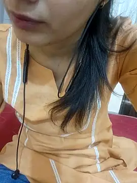 Snapshot of CuteSarikaLIVE chatting on May 21, 2026, 4:08 am CuteSarikaLIVE online show from May 21, 2026, 4:08 am