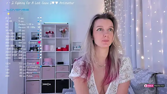 Karamelsw  online show from February 20, 2025, 2:51 am