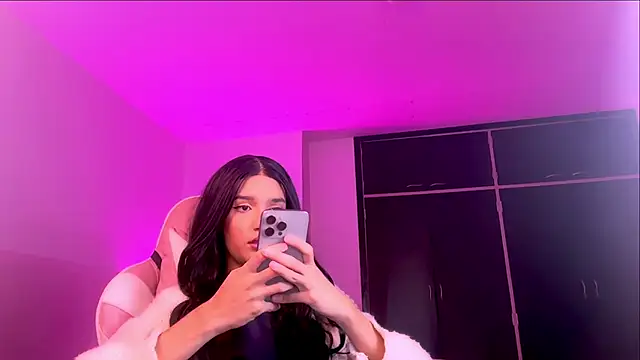 Ainhoads online show from October 28, 2025, 2:59 am