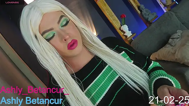 AshlyBetancurX online show from February 22, 2025, 1:11 am