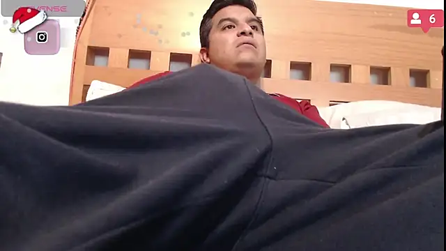 Snapshot of thor000089 chatting on January 2, 2025, 6:12 pm thor000089 online show from January 2, 2025, 6:12 pm