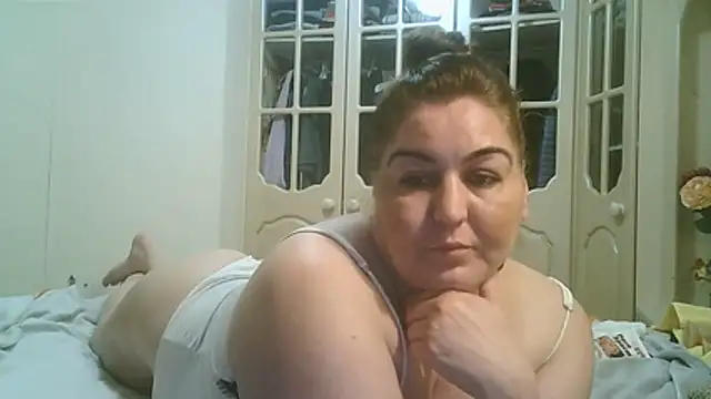 Mileva88 online show from April 15, 2026, 7:58 pm