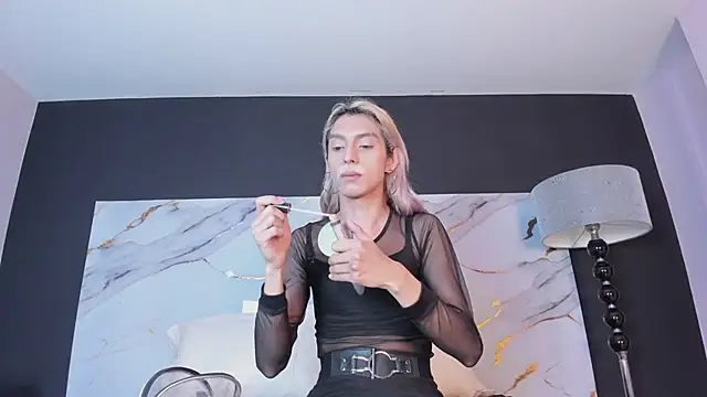 Victoria Badgal  online show from February 24, 2025, 2:58 pm