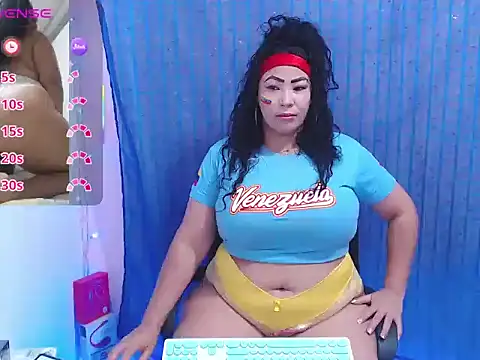 Snapshot of mature_beautifull chatting on June 25, 2026, 9:52 pm mature beautifull online show from June 25, 2026, 9:52 pm