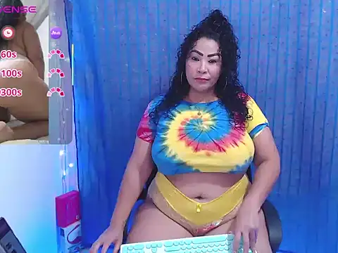 Snapshot of mature_beautifull chatting on July 4, 2026, 11:55 pm mature beautifull online show from July 4, 2026, 11:55 pm