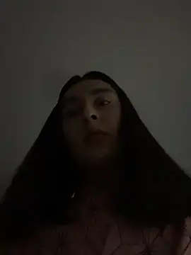 MiahWindsor online show from June 15, 2026, 4:47 am