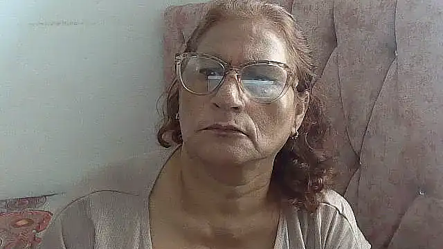 charrysexy1 online show from February 13, 2026, 2:24 pm