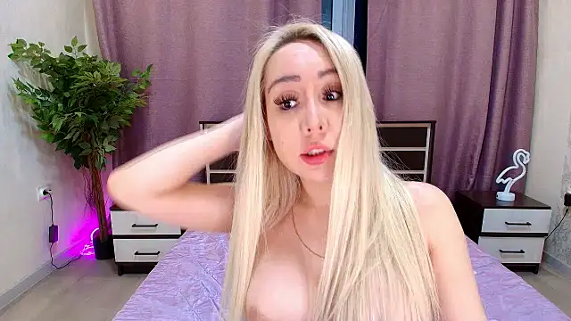 Yulianna Smith online show from May 30, 2026, 6:27 pm