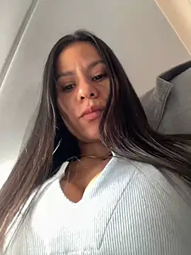 Reggie-Liam online show from January 21, 2025, 1:22 pm