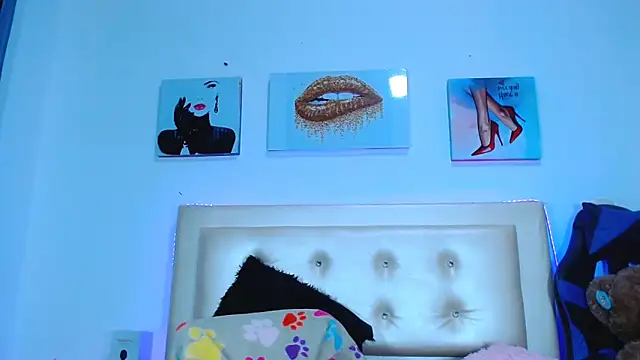 Jenng18 online show from January 6, 2025, 4:02 pm