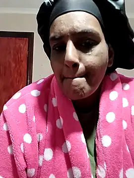 Snapshot of NWC4LYF chatting on July 30, 2026, 7:35 pm NWC4LYF online show from July 30, 2026, 7:35 pm