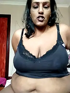 Snapshot of NWC4LYF chatting on August 2, 2026, 7:18 am NWC4LYF online show from August 2, 2026, 7:18 am