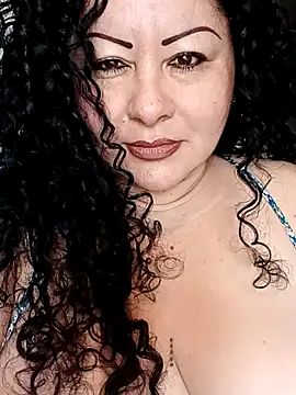 Snapshot of hazel_milf chatting on March 3, 2025, 1:42 pm hazel milf online show from March 3, 2025, 1:42 pm