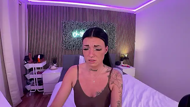 LizaRoxx online show from January 5, 2026, 9:51 pm