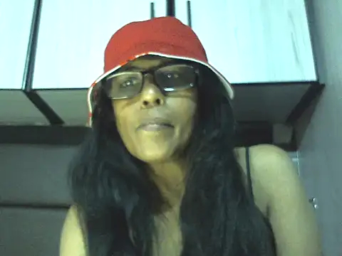 MsAttitude online show from April 28, 2026, 8:08 am
